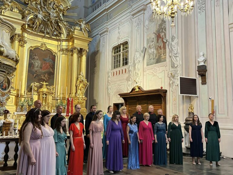 499800087_1307926388010176_5181589485725374215_n