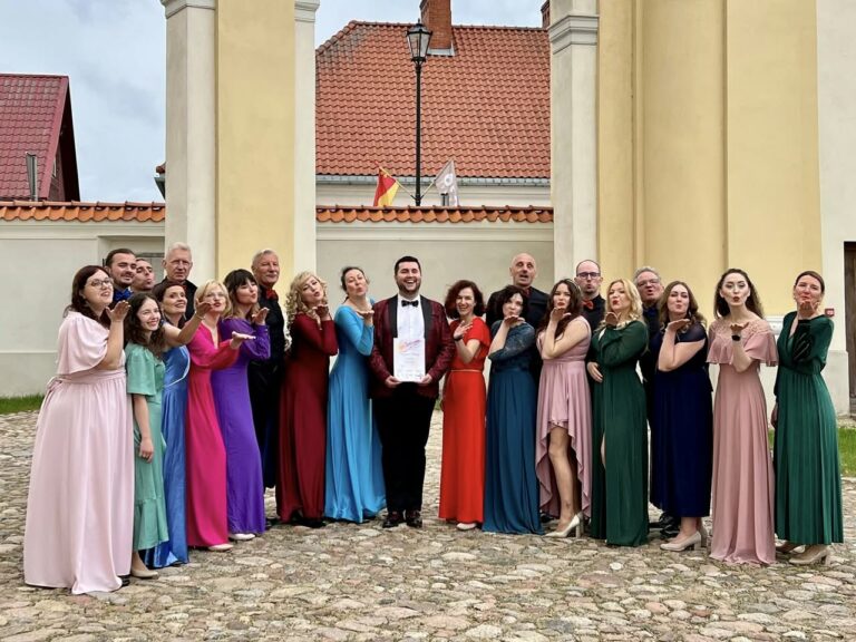 500216332_1307926381343510_4743454808373972561_n