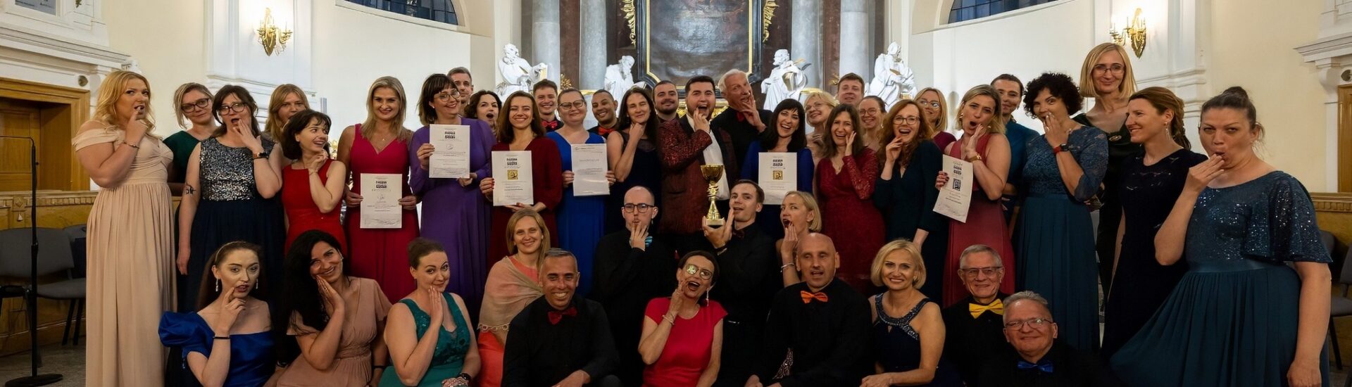 Z medalami i uśmiechami 🎶